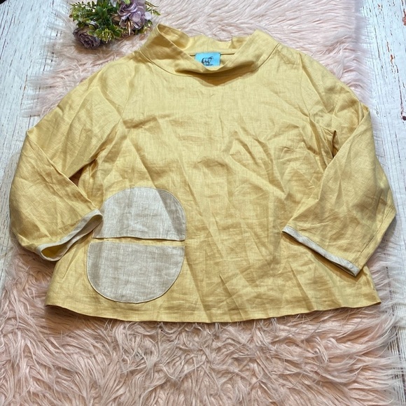 GUM TREE FARM Linen Yellow Top sz M - Picture 1 of 8